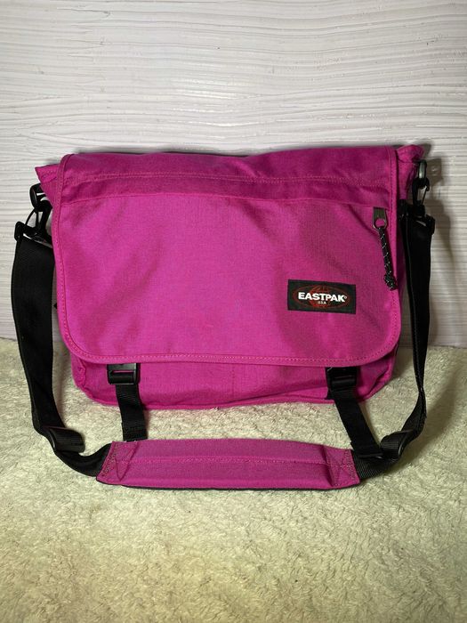 Eastpak сумка почтальонка оригинал