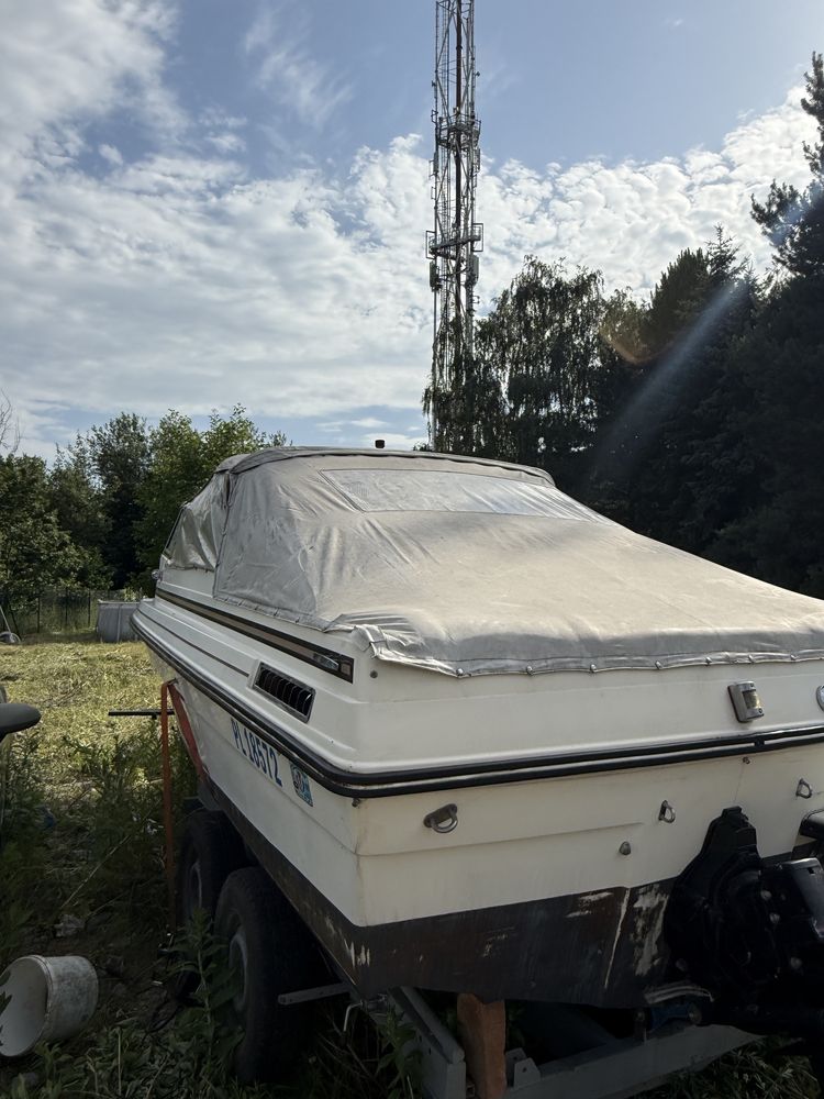 Łódz motorowa Mercruiser 3.0 Motorowka łódka   jacht SEA REY Seville