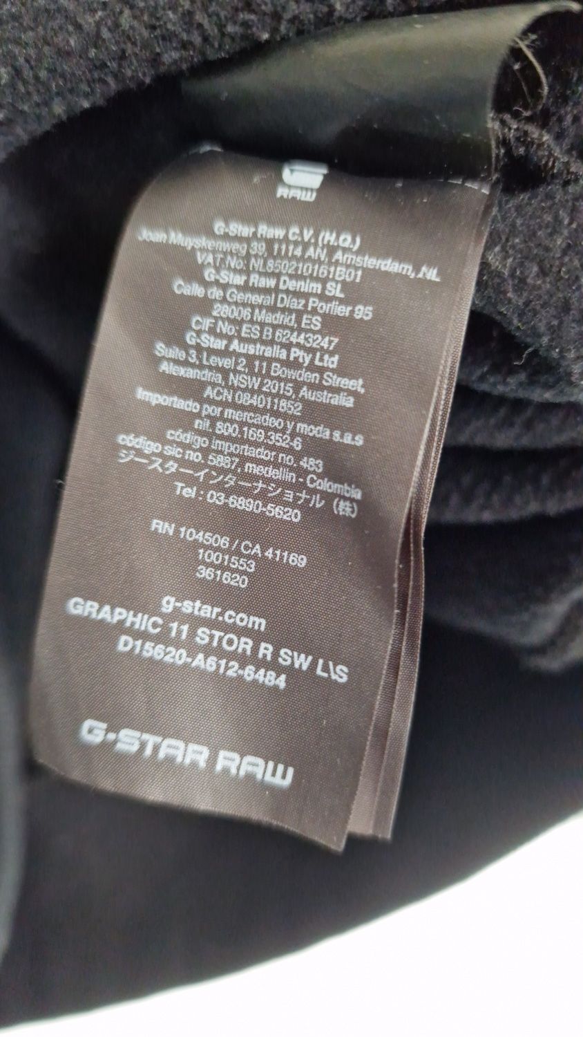 Piękna bluza gstar Raw
Długość całkowita 67cm
Szerokość pod pachami 55