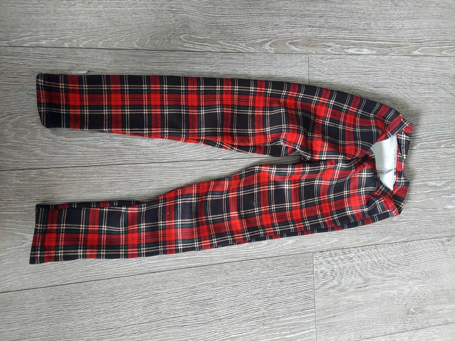Legginsy r.128 dla dziewczynki