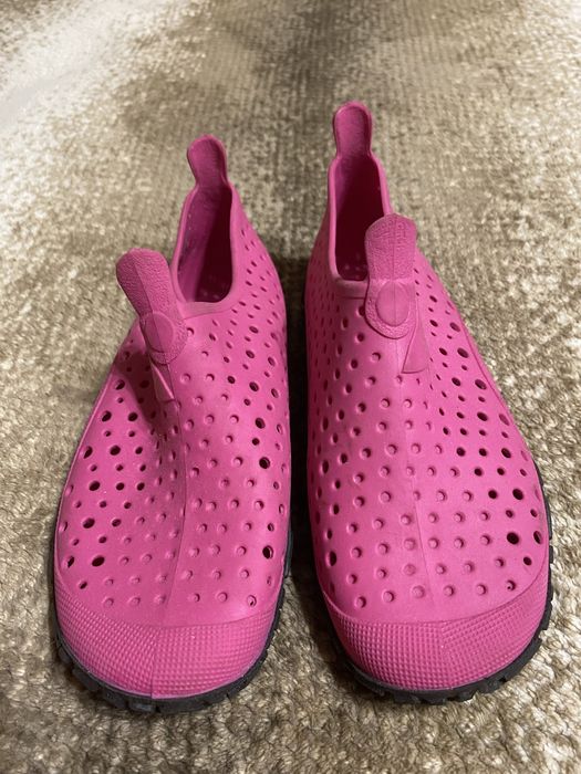 Взуття в басейн аквашузи