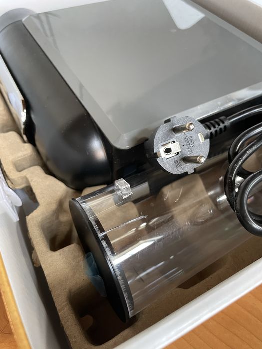 Máquina de Café Delta Mini Qool