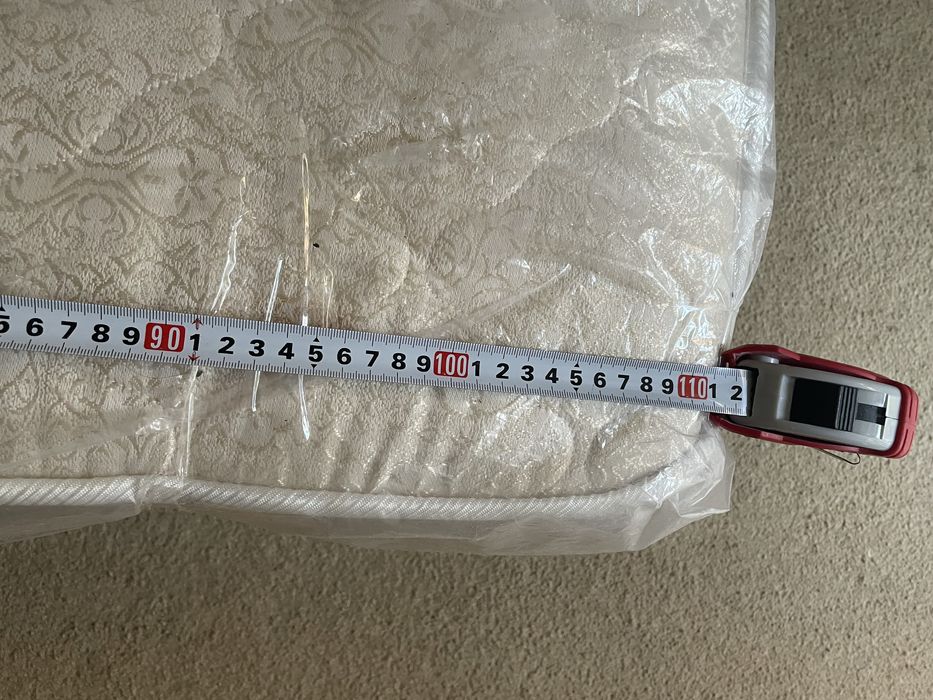 Ліжко дитяче з матрасом