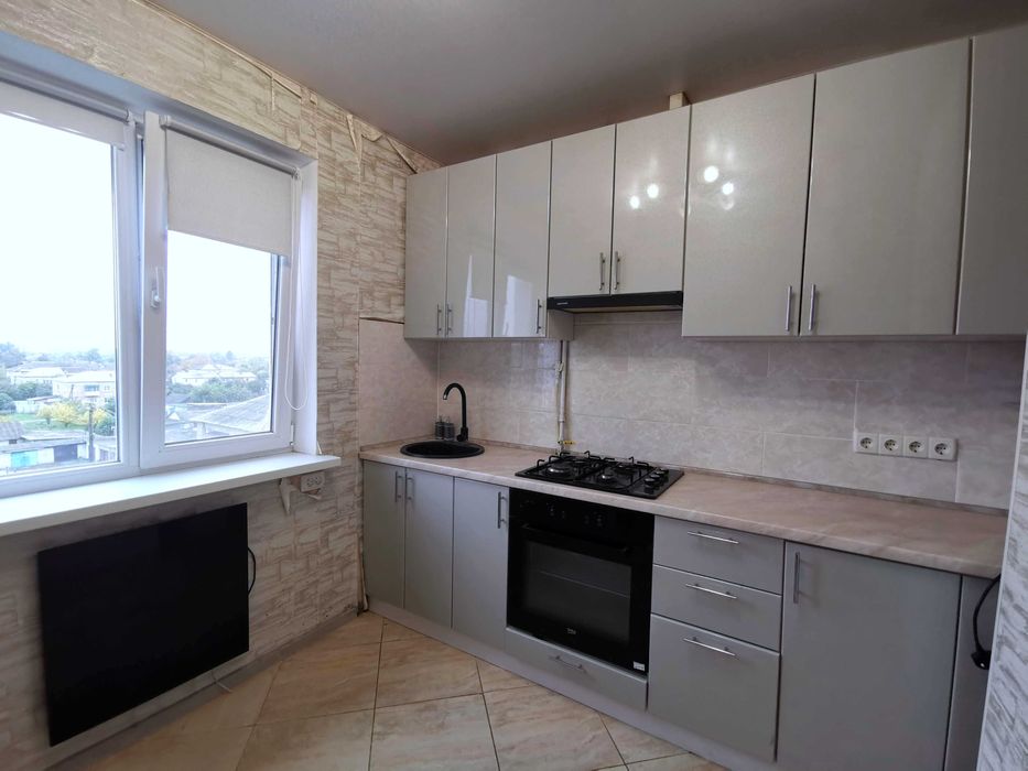 Продаж 1-кімн квартири з ремонтом та меблями Баришівка вул. Софіївська