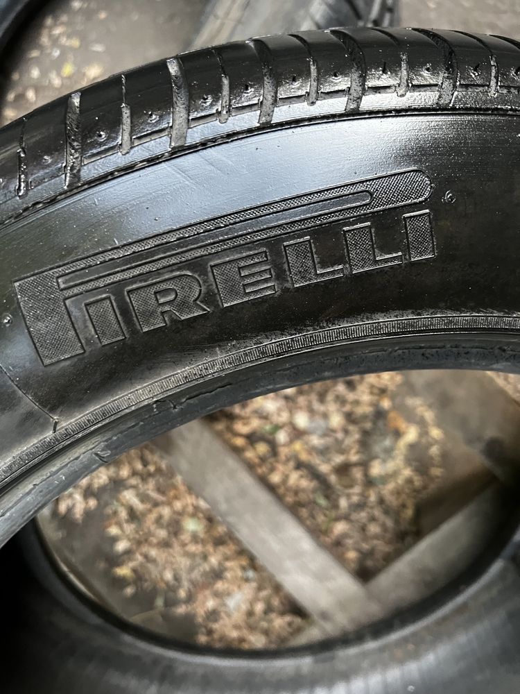 Pirelli шини 245/50 R18 хороший стан