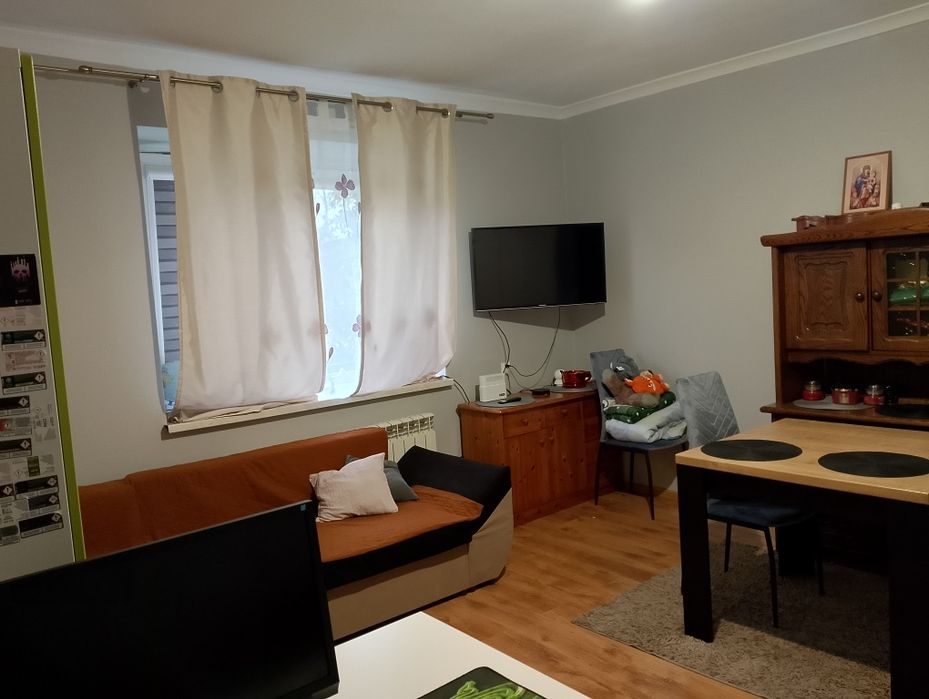 Komfortowy domek z garażem i ogródkiem