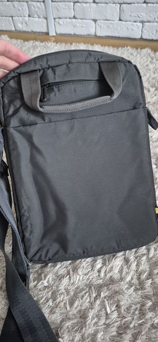 Сумка Case Logic для ноутбука / планшета 11–13″ — колір графіт гарний