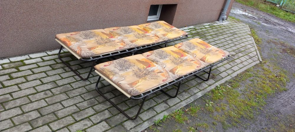 Leżak łóżko polowe leżanka - przenośne