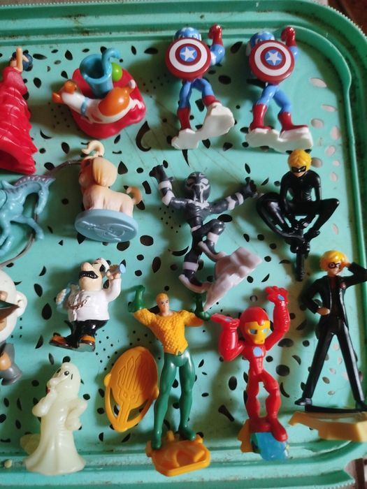 Кіндер. Ландрин.и др