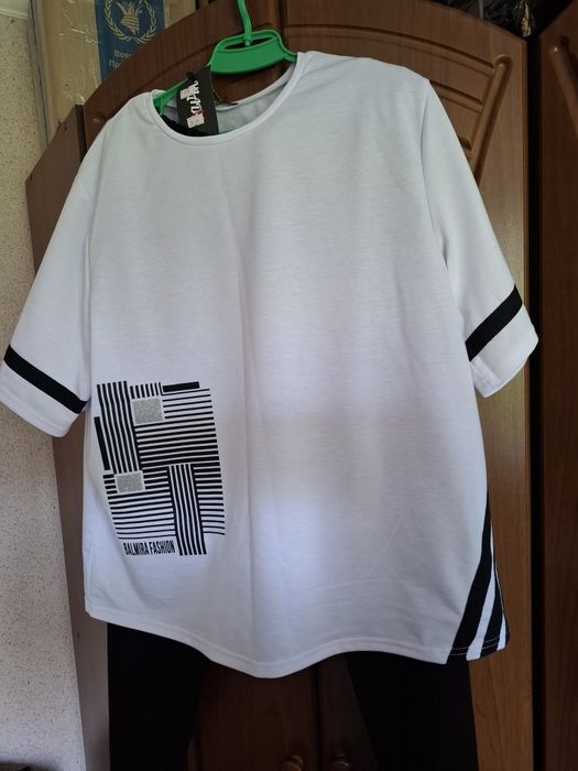 Продається жіночій прогулянковий костюм 58-60 розміру