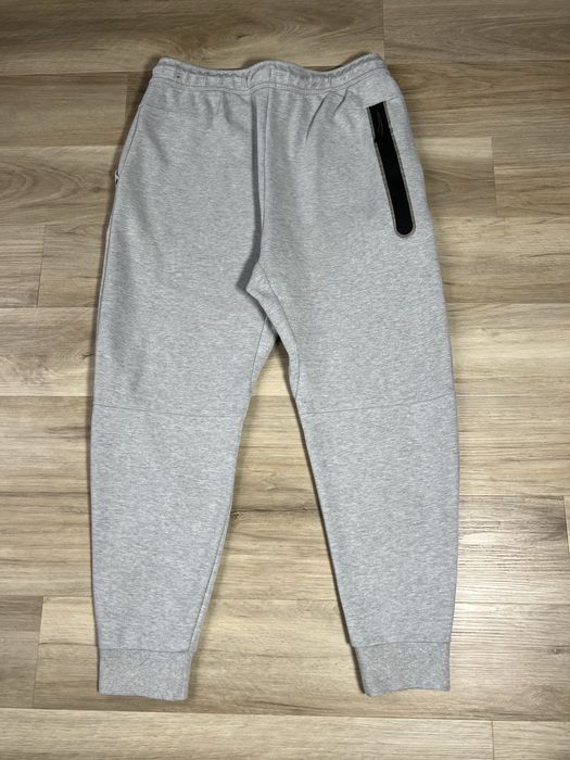 Nike Tech Fleece спортивні штани оригінал розмір M/L нові