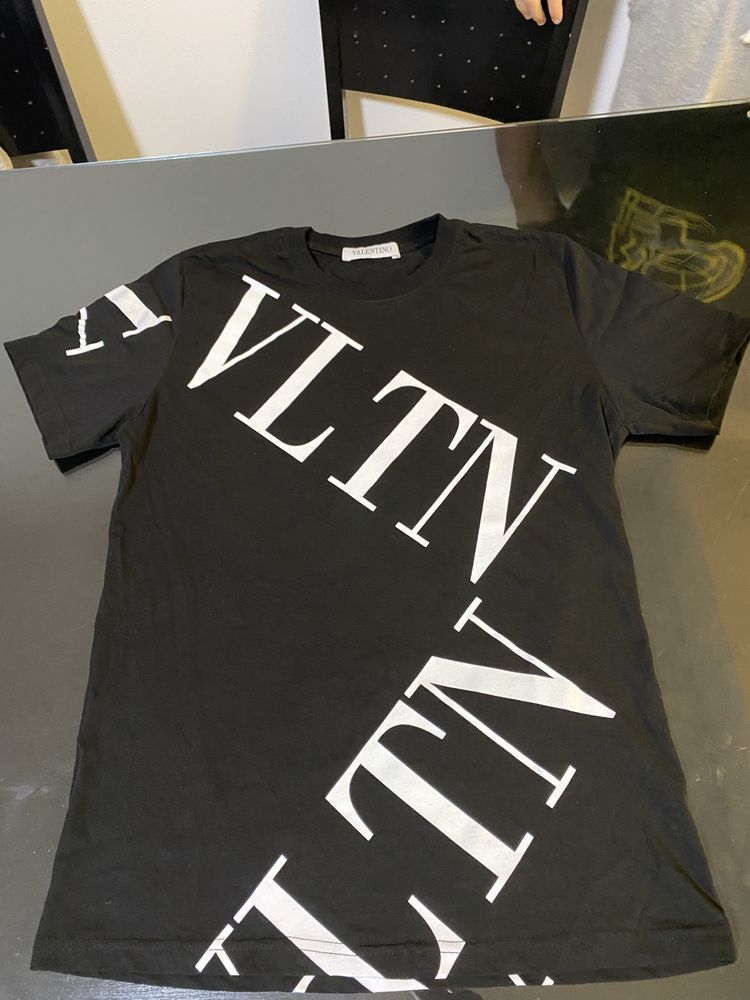 T shirt Valentino