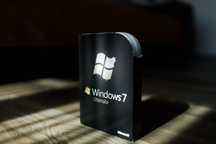 Windows 7 PL Ultimate BOX. 2 płyty DVD.