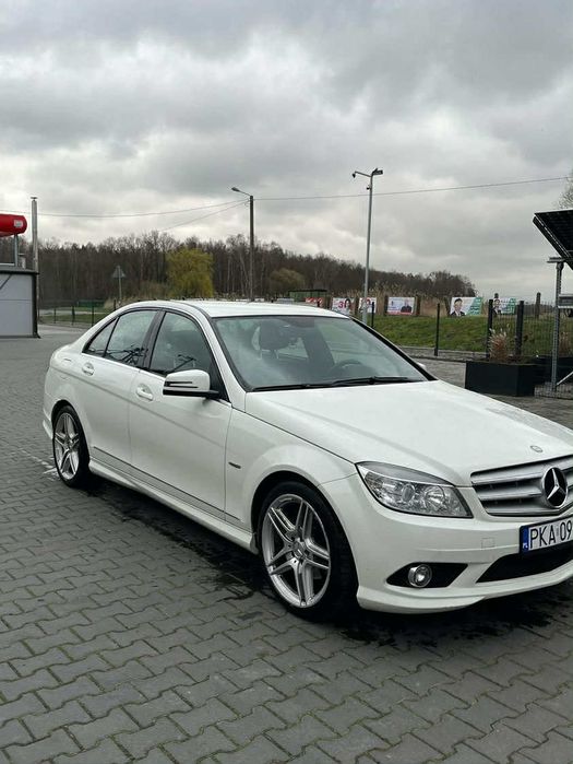Mercedes Benz AMG C200 kompressor 1.8 183km