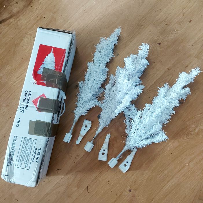 Árvore de Natal Branca 90cm + 3 Árvores 50cm