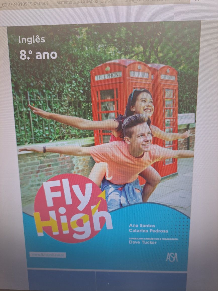 Livro gigital do professor de inglês Fly High 8 ano