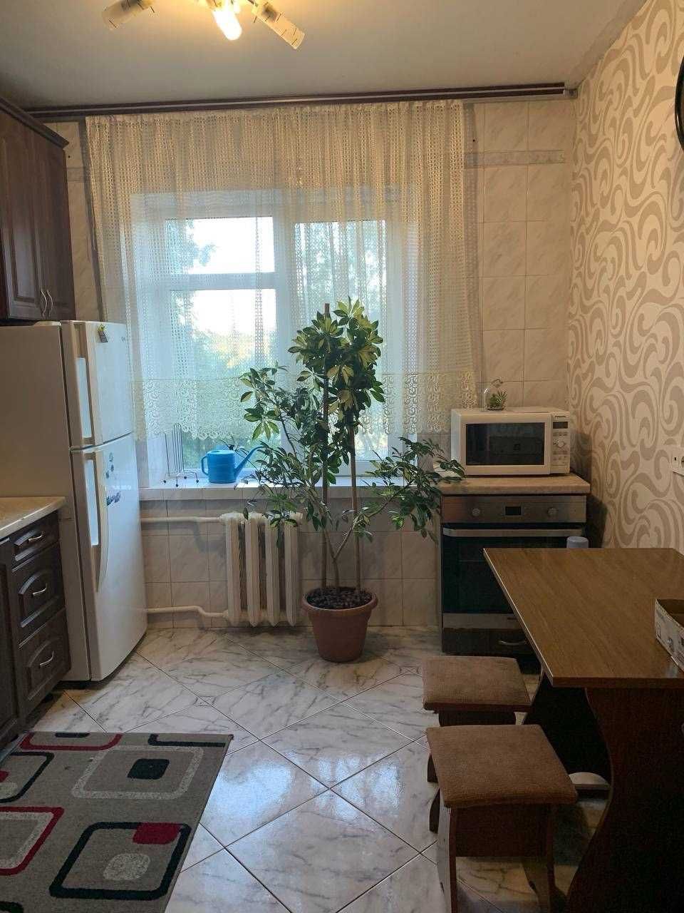 ID 33766 Продаж 3 кімнатної квартири на ближніх Гречанах