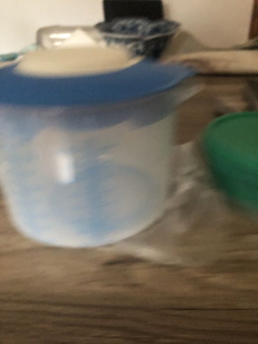 Artigo da Tupperware Novo diferentes