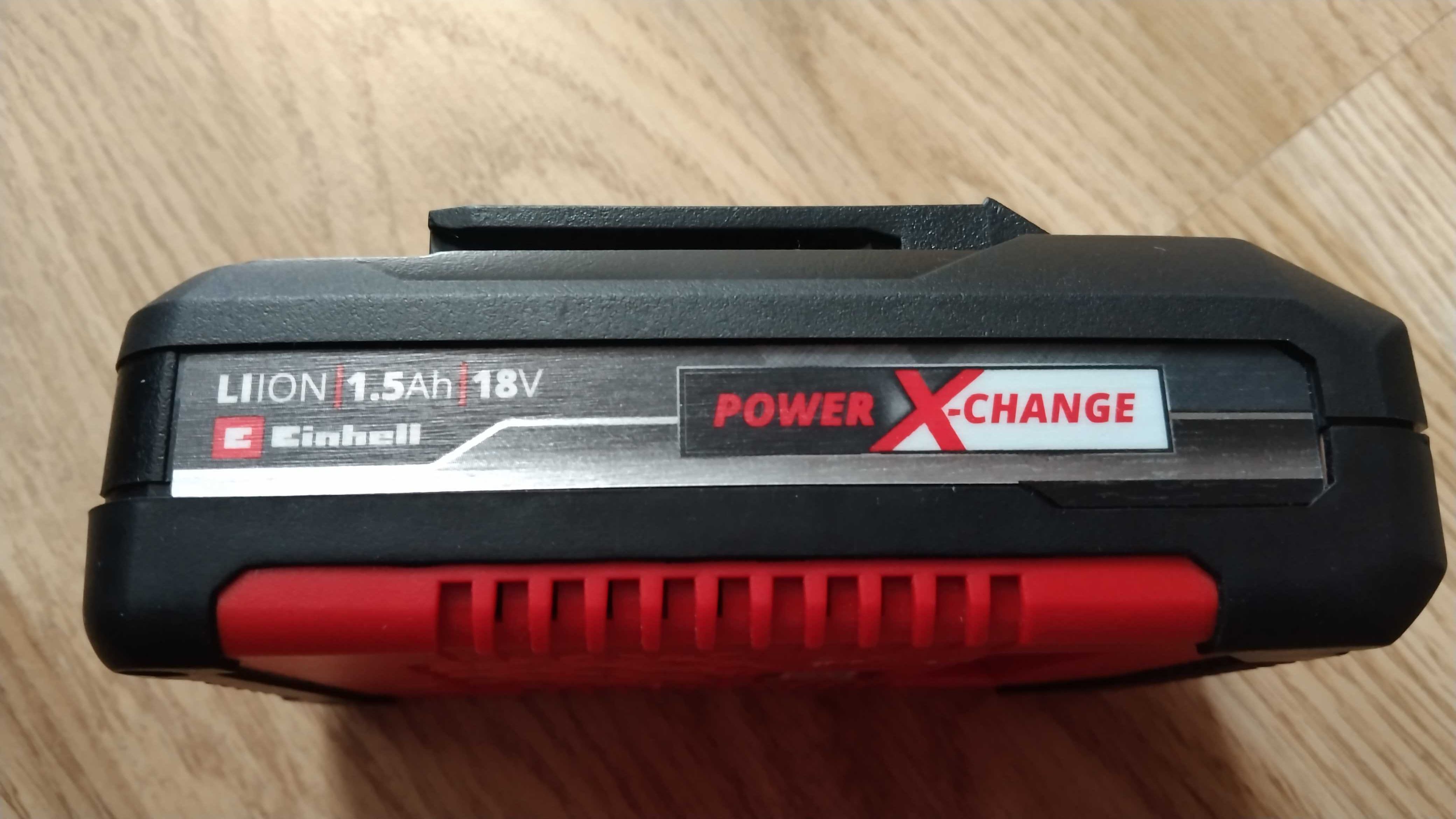 Аккумулятор фірми Einhell Li-ion Power X Change 1.5 A