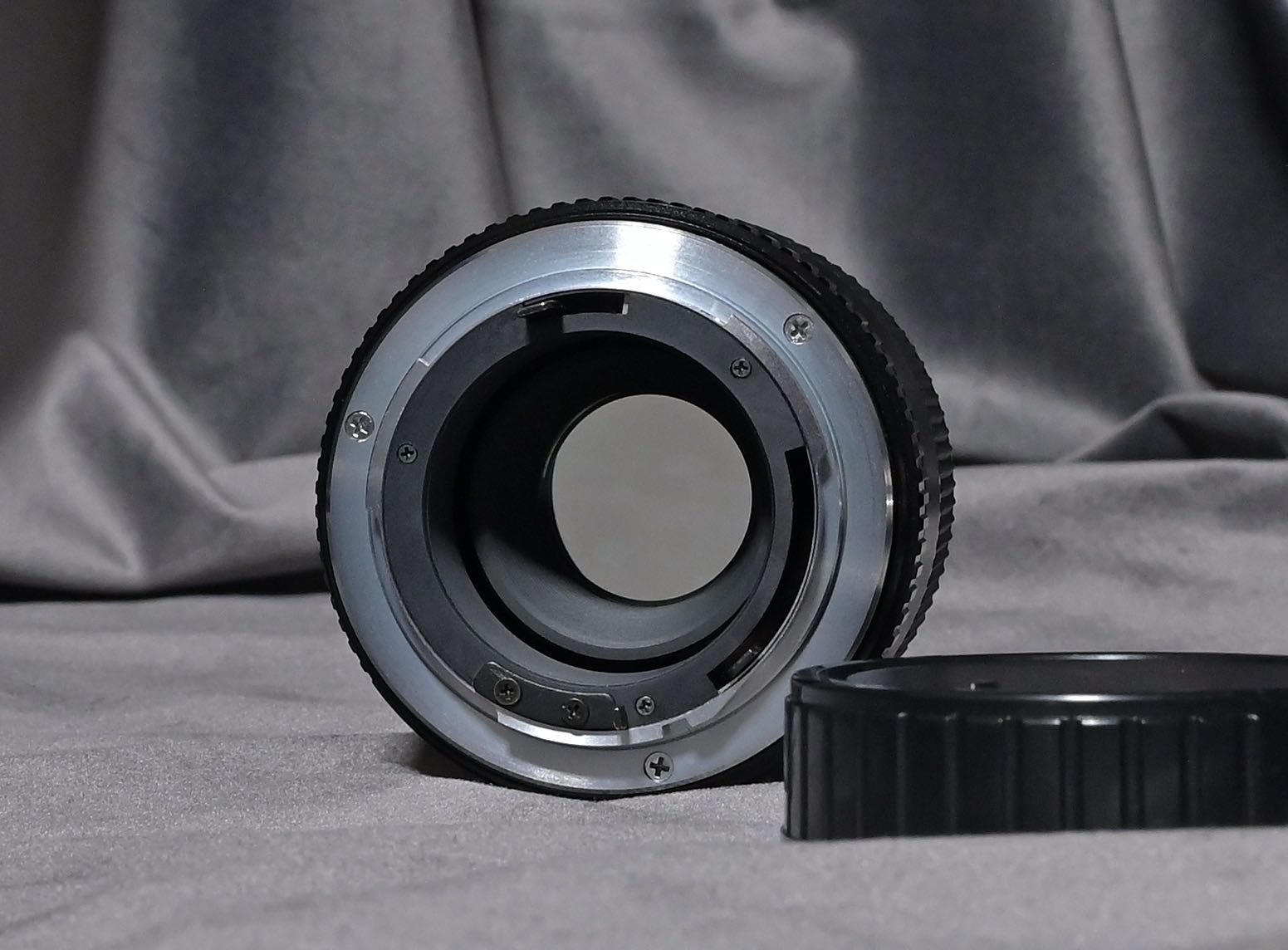 VINTAGE-RETRO Obiektyw Yashica Lens ML 2.8/135 mm C