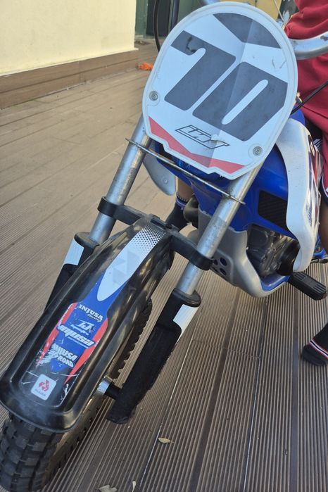 Mota Cross Fighter  24w Azul