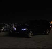BMW X5 M ………….