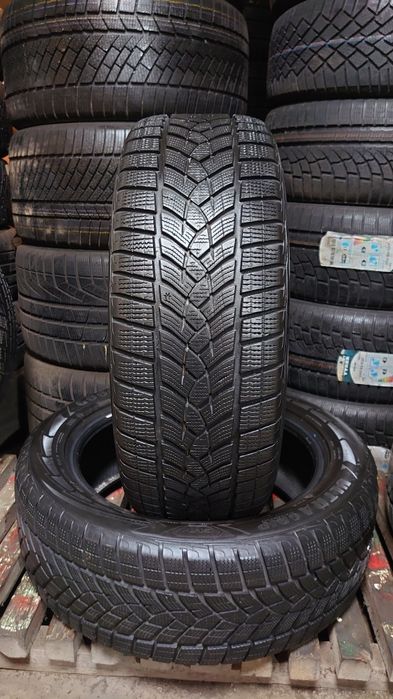 Пара зимних шин Goodyear Ultra Grip Performance gen-1 suv 225/55 r18