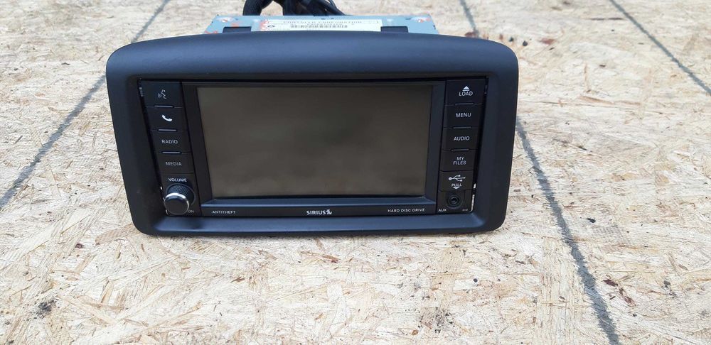 RADIO Chrysler Voyager Dodge Caravan Ram 11-19r