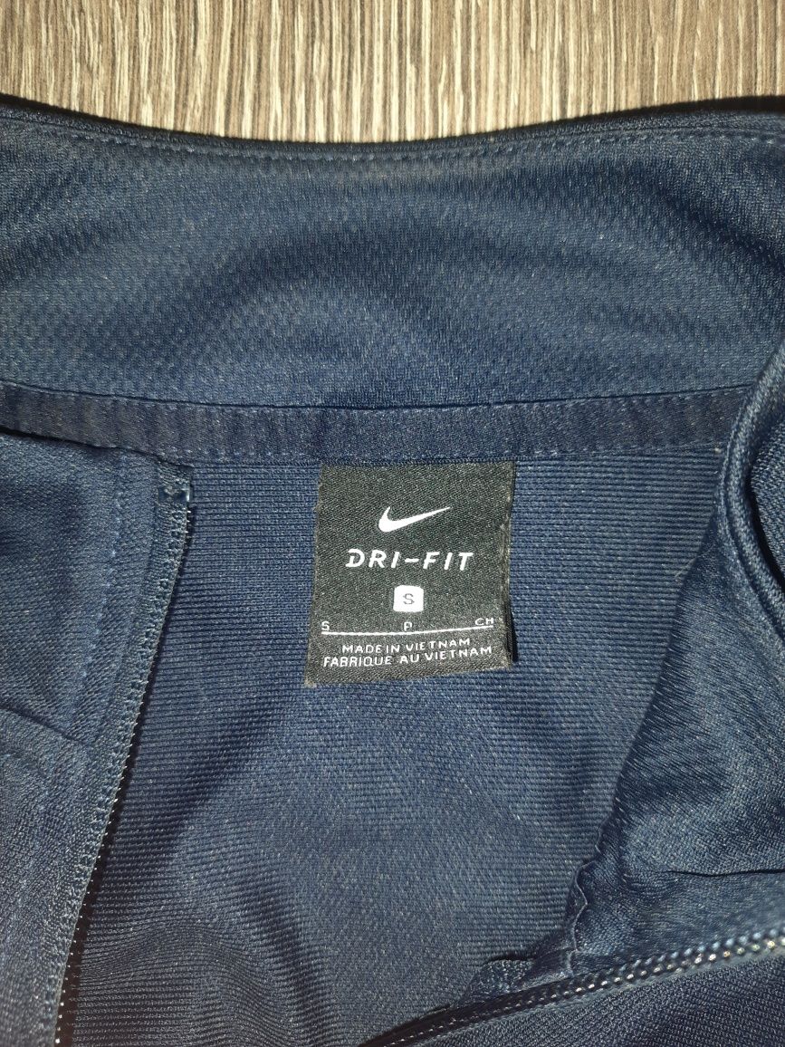 Кофта Nike оригінал