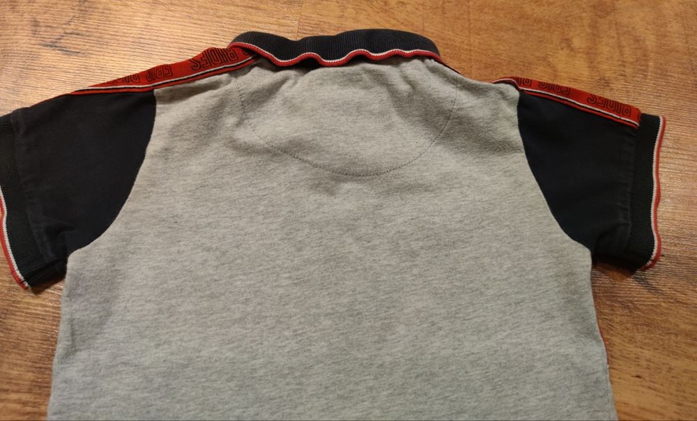 T-shirt polo krótki rękaw chłopięcy rozm. 98