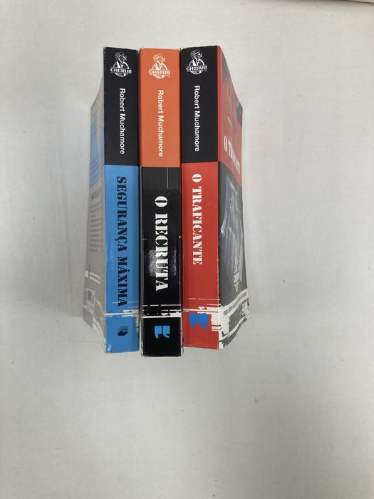 Livros O Recruta de Robert Muchamore