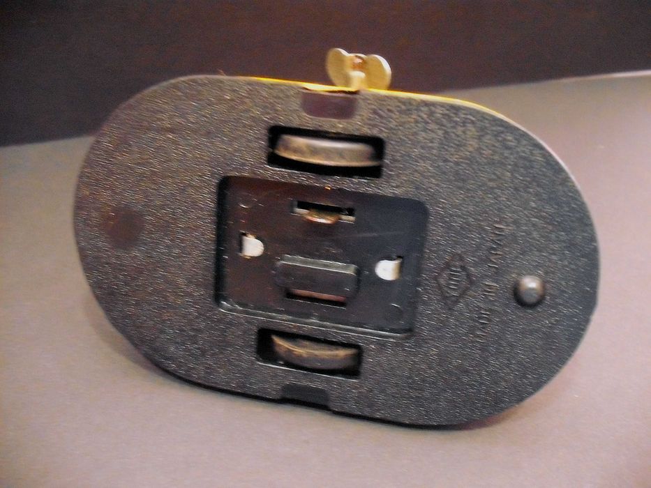 Boneco em chapa antigo Japonês