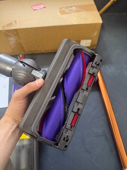 Пилосос Dyson V10 Absolut б/у чудовий стан оригінал