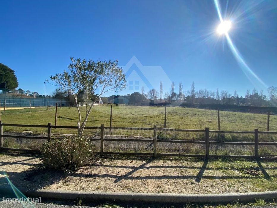 Terreno com 10.901 m² na Quinta Santo Estevão em Benavente