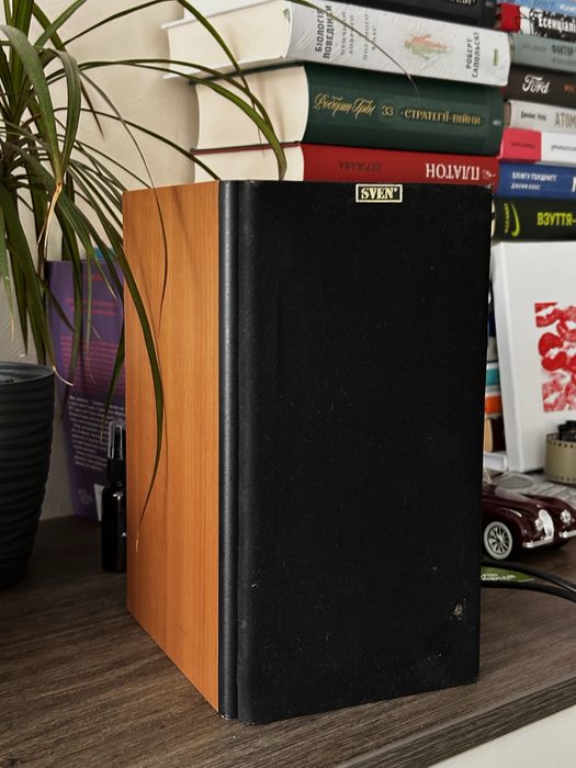 Колонка активна sven