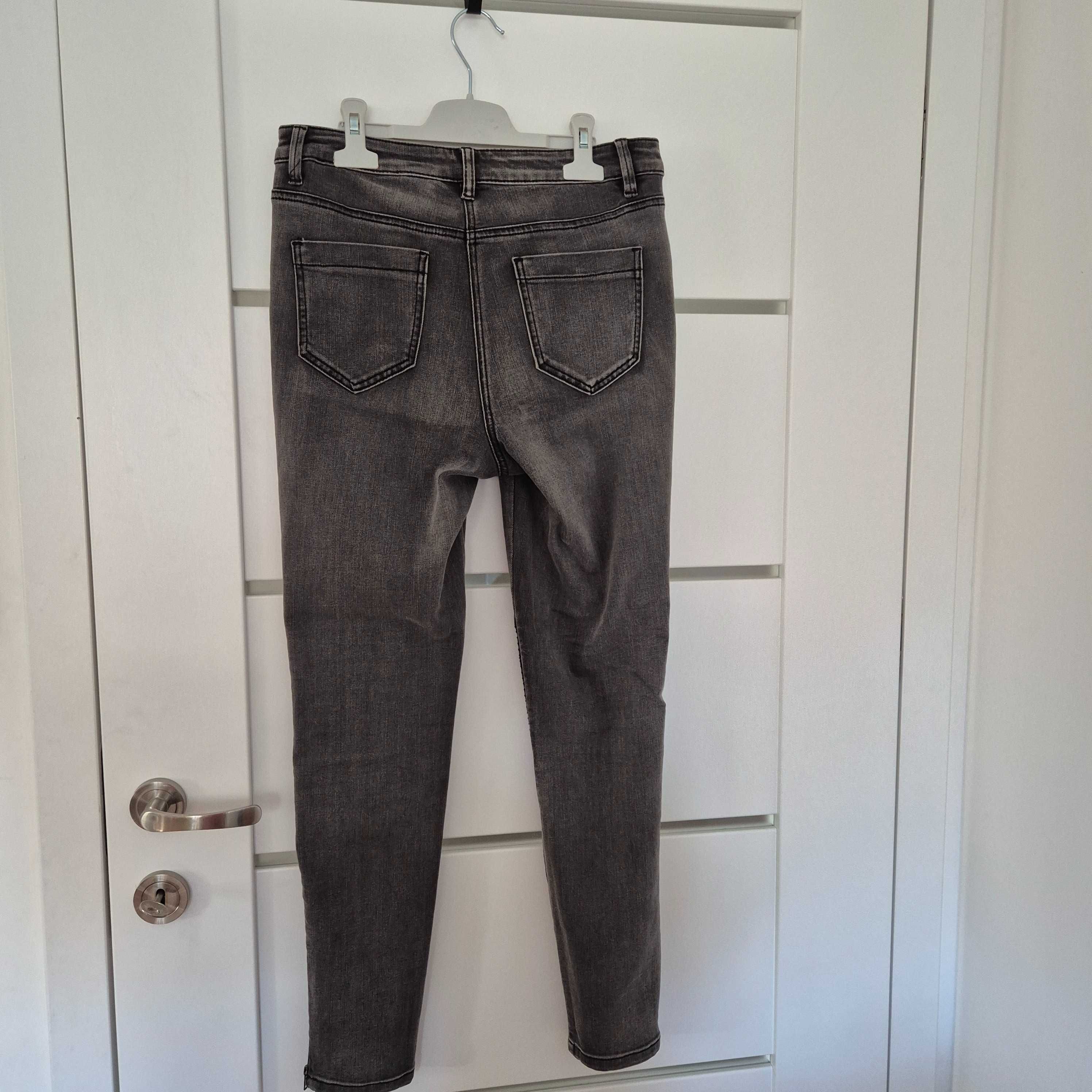 Next jeansowe spodnie, nowe bez metki, rozmiar 38