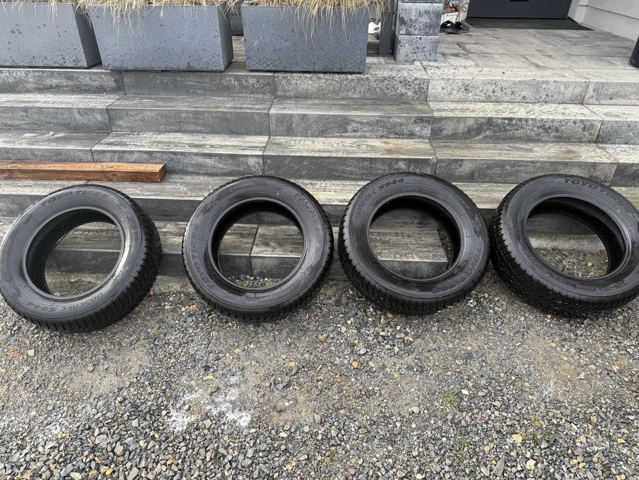 Opony zimowe Toyo Observe S944 225/65 R17