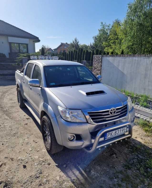 Разборка Toyota Hilux фари дзеркала двері крила