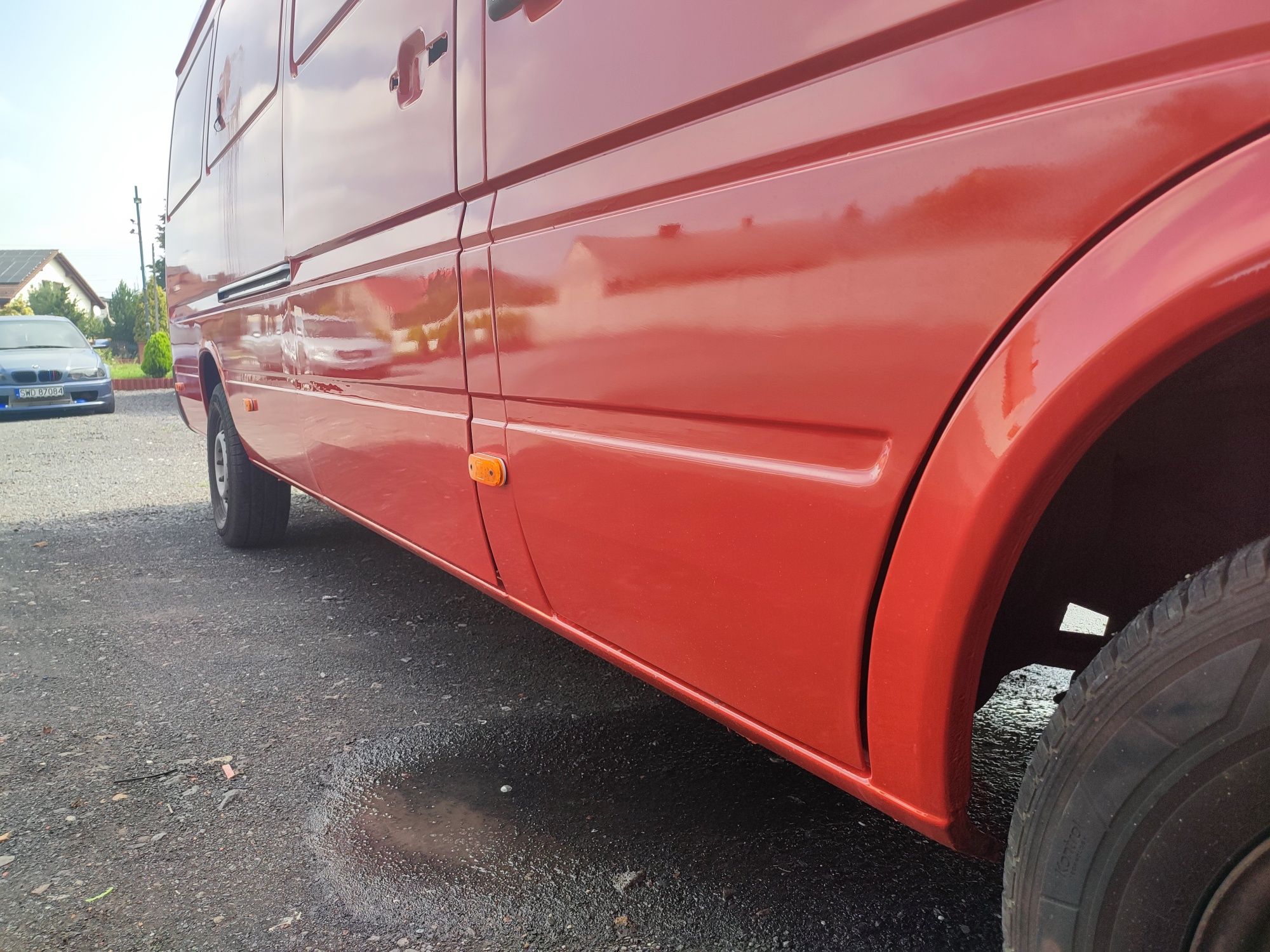VW LT 35. 2.5 TDI MAXI po blacharce i lakierowaniu 2002 rok .
