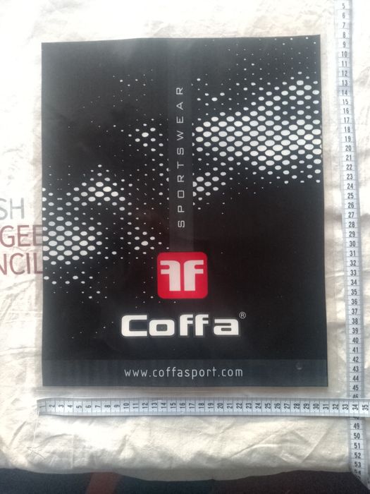 Пакети з клейкою стрічкою.Вироблені з поліпропілену.Розфасовані 500шт.