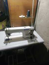 Одноигольная прямострочная швейная машина Gemsy GEM 8900 H