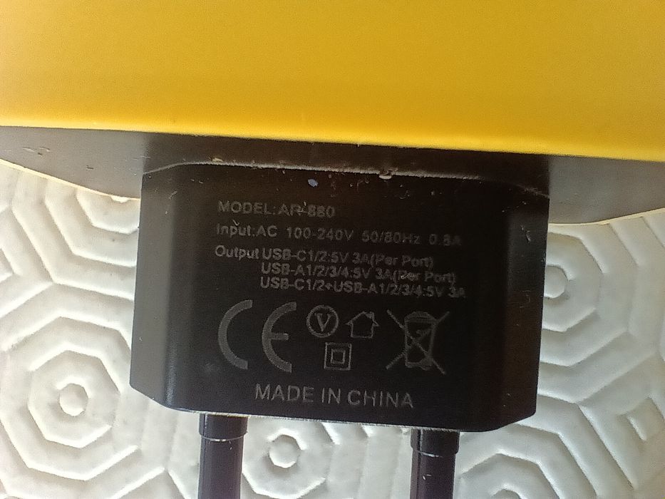 Carregador USB múltiplo (6x) 65w