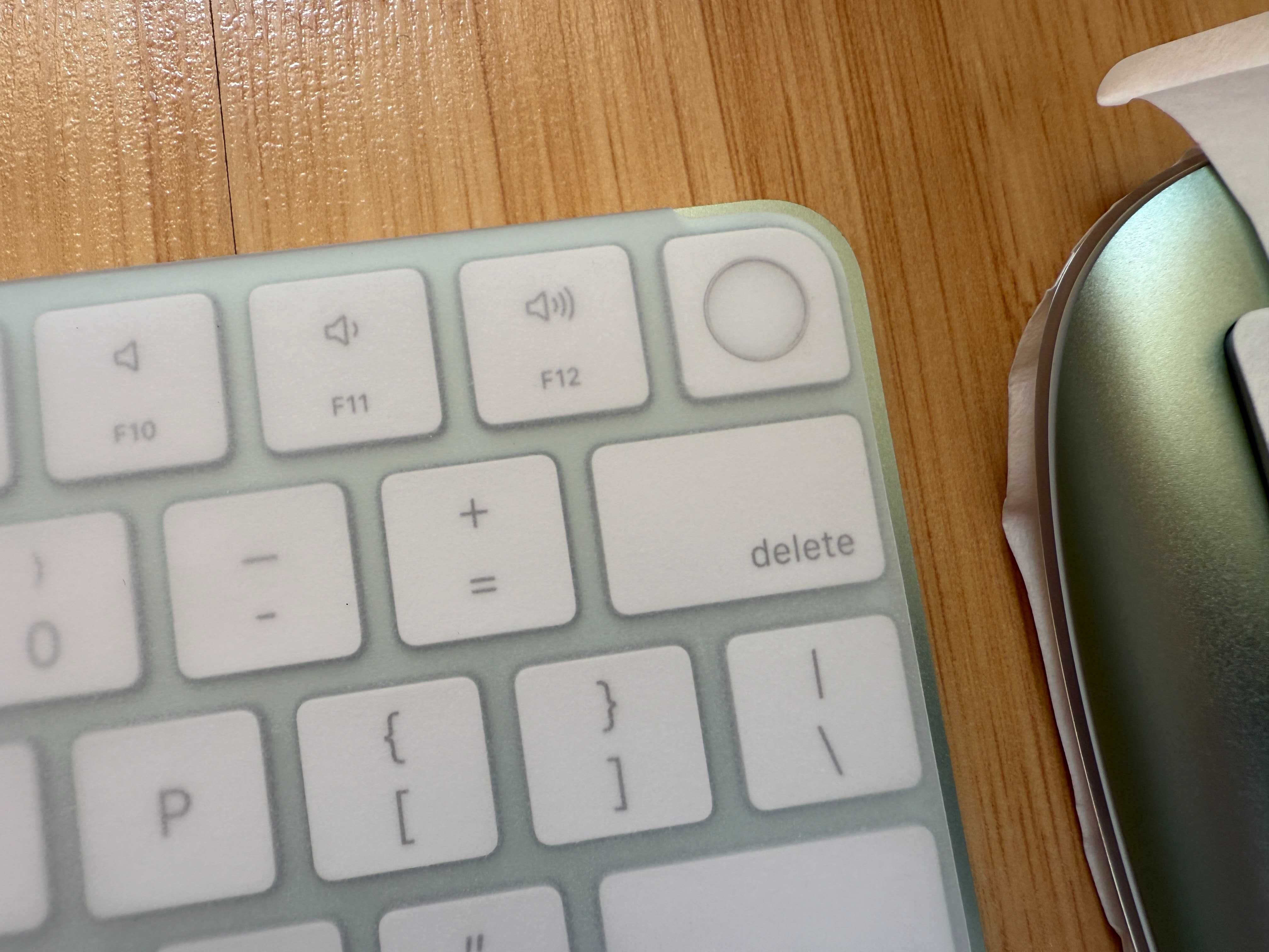 Apple Magic Keyboard A2450 A3118 Green Touch ID USB-C нові, гарантія