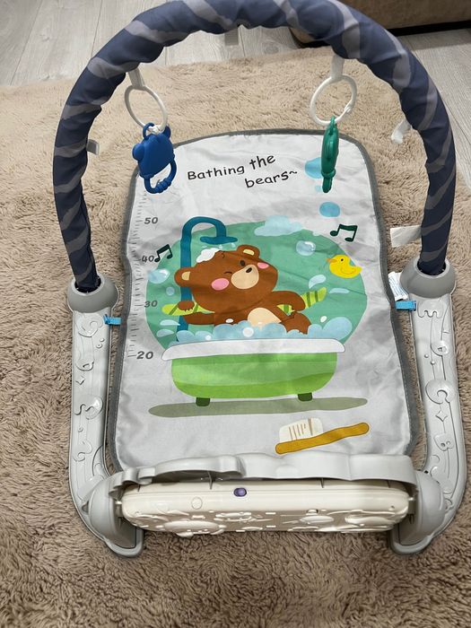 Розвиваючий килимок для немовлят