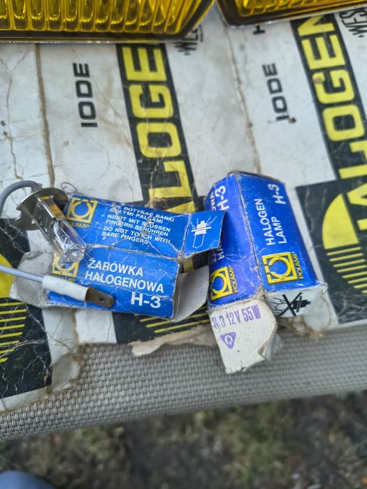 Lampy Fiat 125p oryginalne fabryczne halogeny