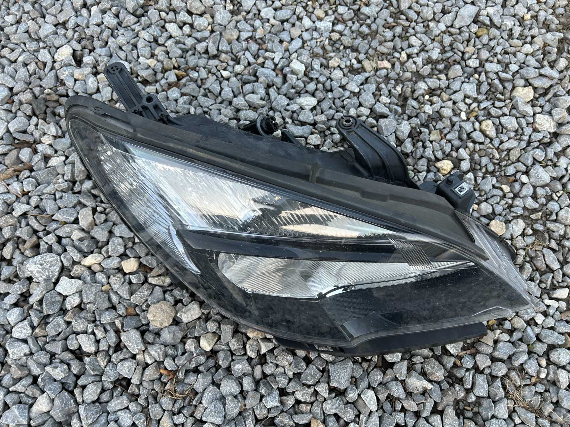 OPEL MOKKA 424.35930 lampa prawa zwykła goła EUROPA / wysylka