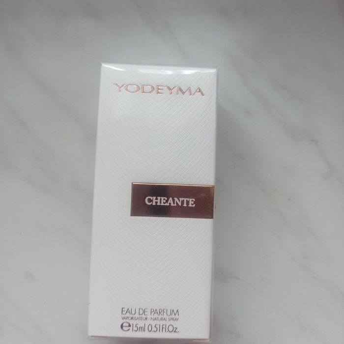 Perfumy cheante zafoliowane