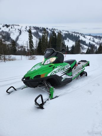 Sprzedam skuter śnieżny arctic cat hcr 800