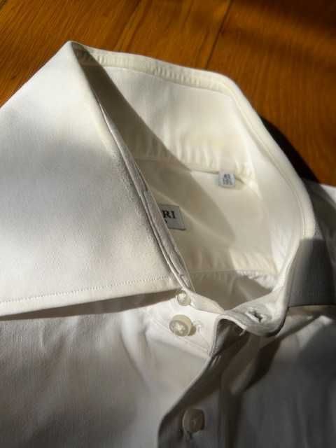 Camisa - Marca Vicri - Cor branca - Tamanho 40