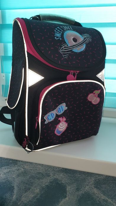 Продам школьный рюкзак для первокласника GoPack sweet space